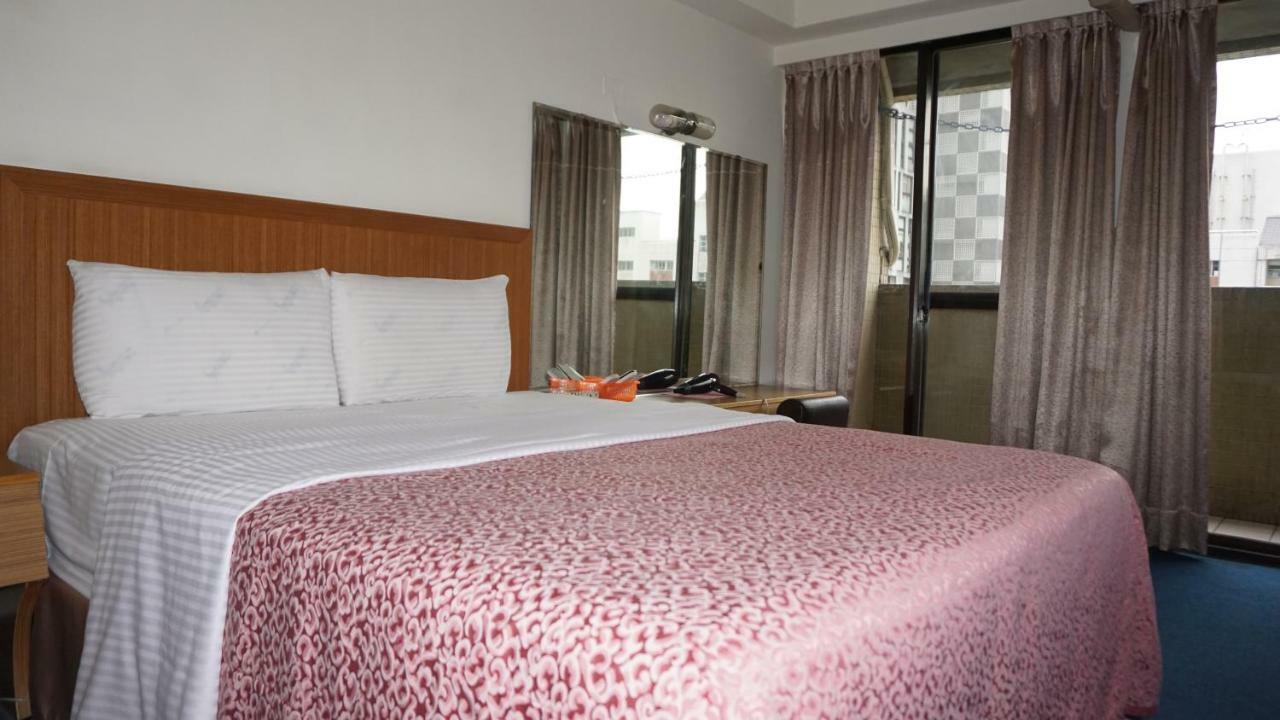 Chian Huei Business Hotel Тайбэй Экстерьер фото
